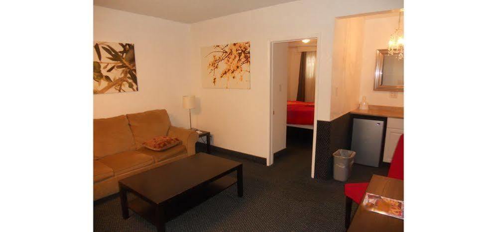 Backpackers Paradise Hostel Інґлвуд Екстер'єр фото